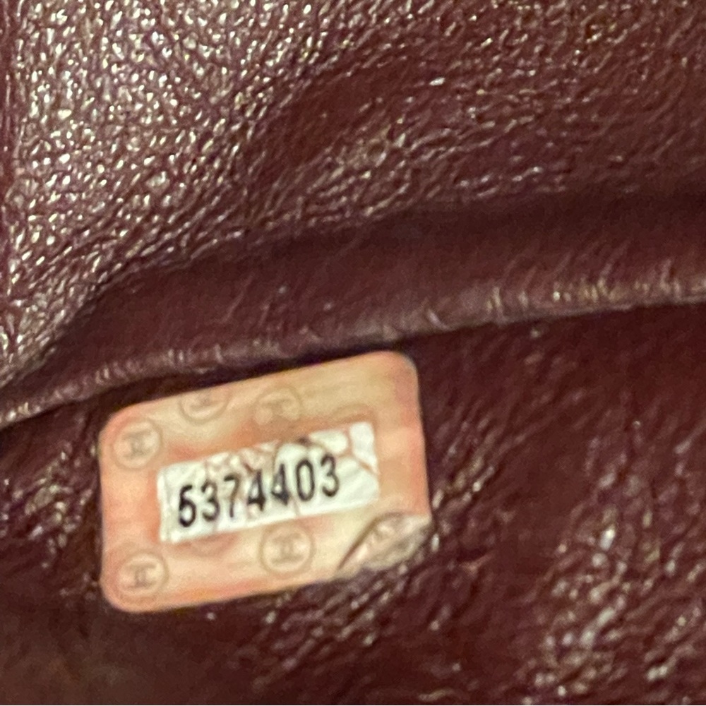 CHANEL Black Patent Leather CC Tote Bag - Picture 5 of 16